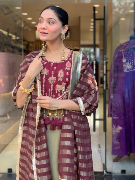 Functional Green Designer Shimmer Silk Kurti Palazzo Set with Jacquard Dupatta For Wedding Embroidery Kurtis 