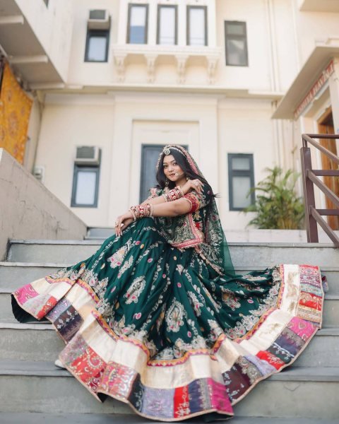 Functional Green Muslin Cotton Mirror Work Lehenga Choli for Navratri and Garba Nights Navratri Lehnega Choli
