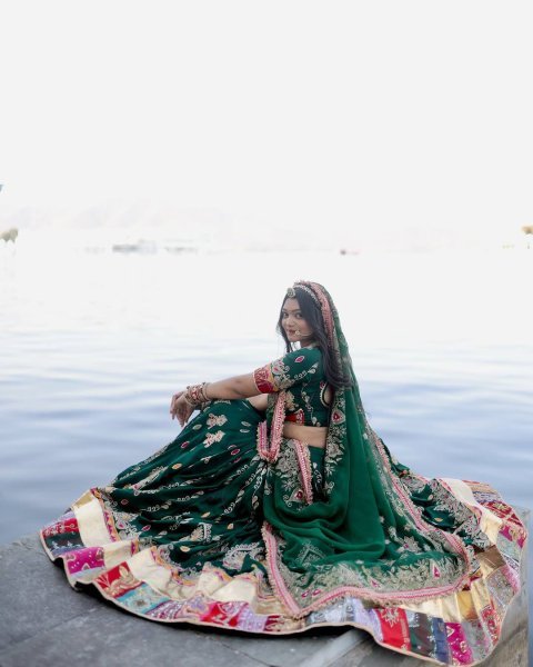 Functional Green Muslin Cotton Mirror Work Lehenga Choli for Navratri and Garba Nights Navratri Lehnega Choli