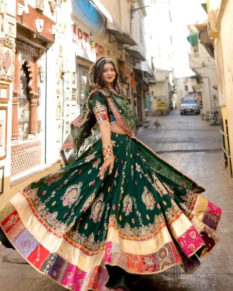 Functional Green Muslin Cotton Mirror Work Lehenga Choli for Navratri and Garba Nights Navratri Lehnega Choli