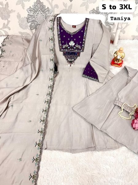 Functional Grey Roman Cotton Blend Embroidered Kurti Pant Set with Designer Embroidered Dupatta for Women Embroidery Kurtis 