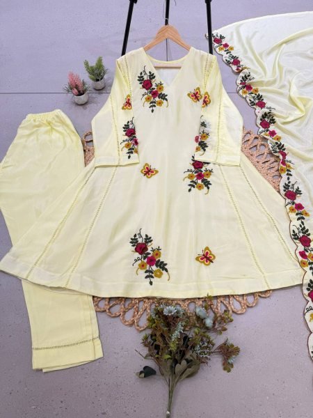Functional Light Yellow Chinon Embroidered Kurti with Cut Work Dupatta at Wholeslae Rate Ready To Wear Collection