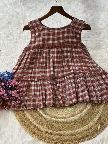 Functional Red Stylish Cotton Linen Outfit for Comfortable Summer Wear Tunics kurti