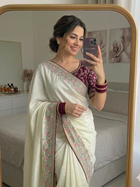 Functional White Floral Saree with Embroidered Blouse for Women Sarees 
