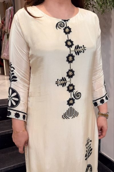 Futuristic White Casual Ethnic Wear Kurta Set with Mirror Work at Manufacturer Price Printed Kurtis