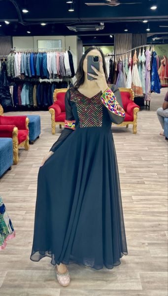 Garba Glam Black Gown Ready Georgette Style with Gamthi Elegance Navratri Lehnega Choli