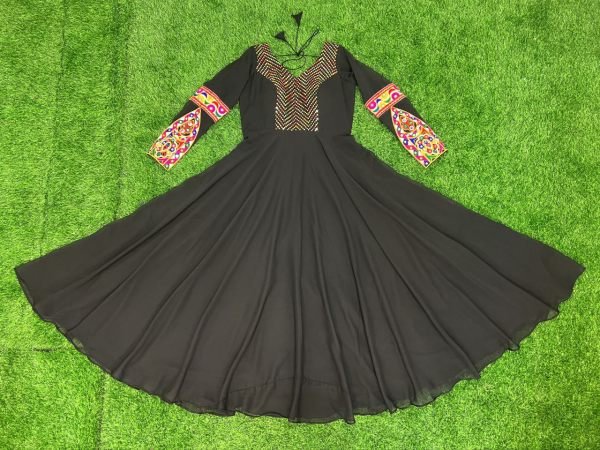 Garba Glam Black Gown Ready Georgette Style with Gamthi Elegance Navratri Lehnega Choli