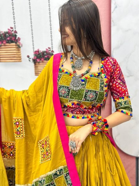 garba look cotton lehenga choli in mustard yellow with foil print and gamthi lace dupatta Navratri Lehnega Choli