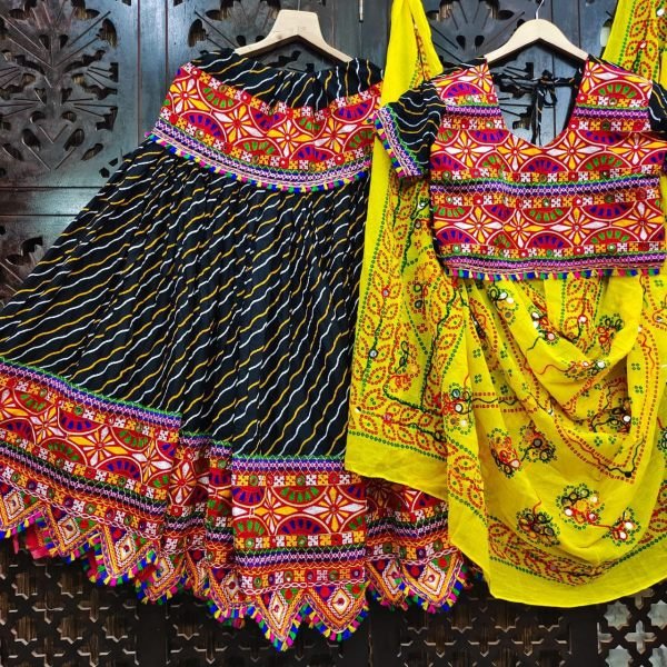  Garba Ready Look Gamthi Style Leheriya Lehenga with Mirror  & Thread Work Navratri Lehnega Choli
