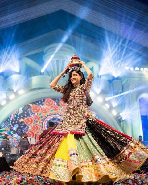 Geeta Rabari Navratri Muslin Cotton Chaniya Chol with Real Mirror Work at Wholesale Rate Navratri Lehnega Choli