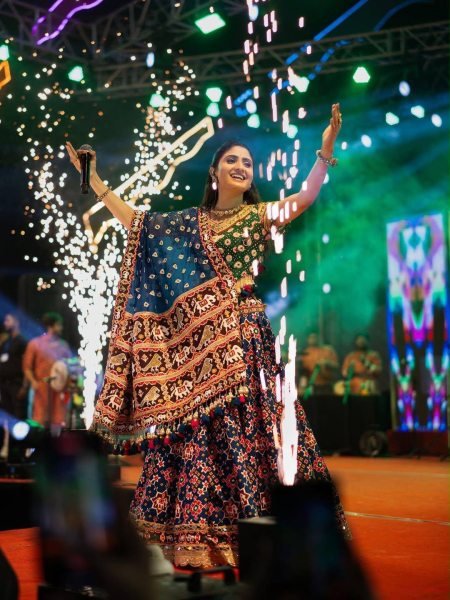 Geeta Rabari Style Muslin Cotton Lehenga Choli With Real Mirror Work For Dadiya Night  Navratri Lehnega Choli