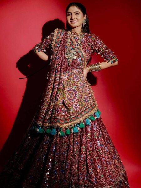 Geeta Rabari Style Muslin Mirror Work Lehenga Choli Set Perfect for Dandiya Nights  Lehenga
