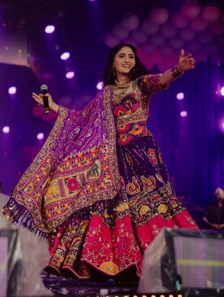  Geeta Rabari Wearing Muslin Cotton Lehenga Choli with Real Mirror Work and Designer Dupatta Navratri Lehnega Choli