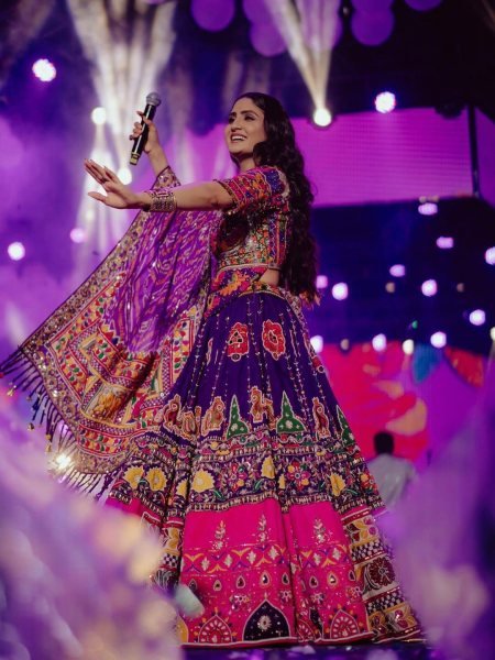  Geeta Rabari Wearing Muslin Cotton Lehenga Choli with Real Mirror Work and Designer Dupatta Navratri Lehnega Choli