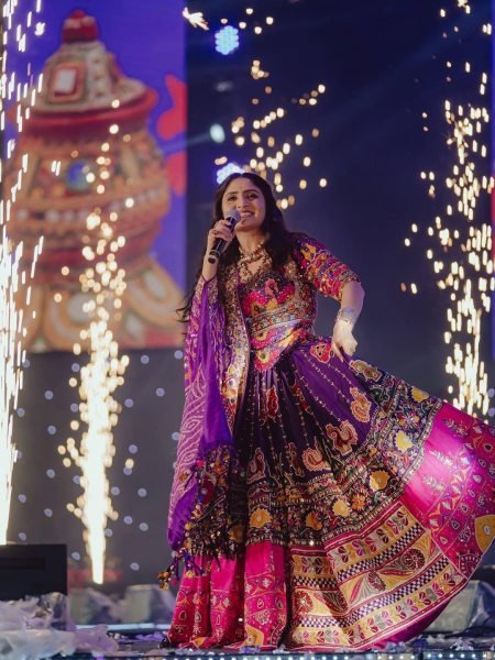  Geeta Rabari Wearing Muslin Cotton Lehenga Choli with Real Mirror Work and Designer Dupatta Navratri Lehnega Choli