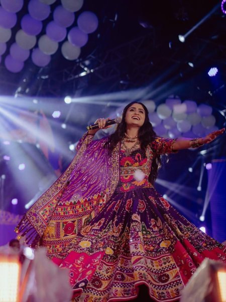  Geeta Rabari Wearing Muslin Cotton Lehenga Choli with Real Mirror Work and Designer Dupatta Navratri Lehnega Choli