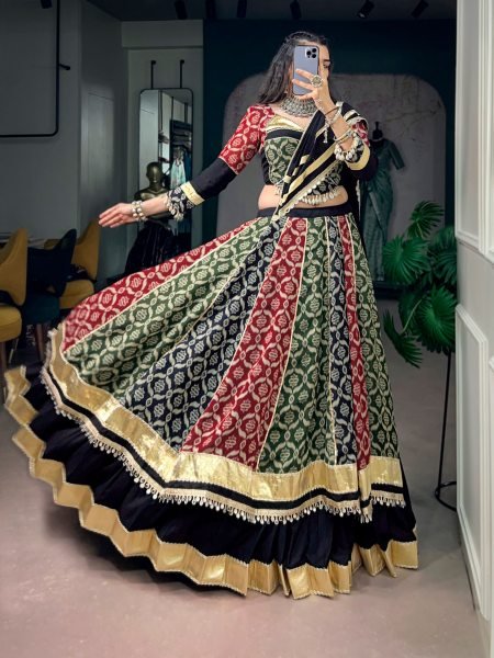 Glamorous Black Rayon Navratri Lehenga Choli with Traditional Heritage Prints For Dandiya Navratri Lehnega Choli