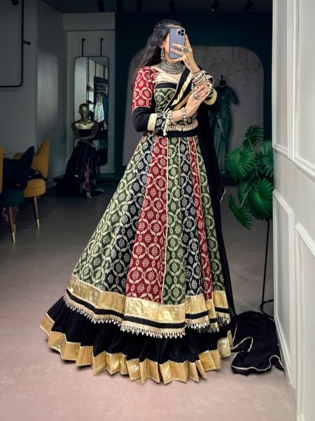 Glamorous Black Rayon Navratri Lehenga Choli with Traditional Heritage Prints For Dandiya Navratri Lehnega Choli