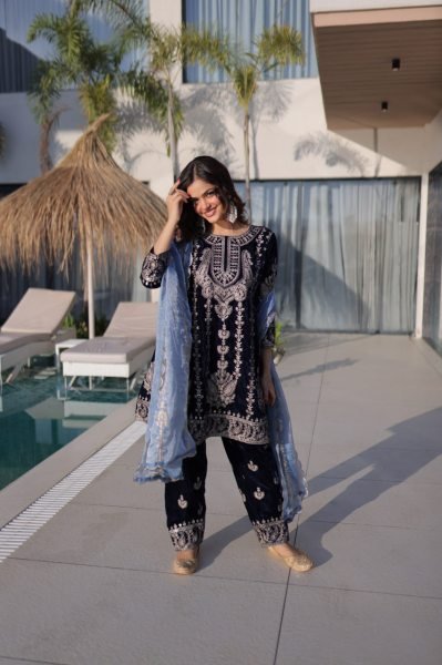 Glamorous Black Velvet Suit Set with Zari Embroidery for Women Wedding Wear Ready To Wear Collection