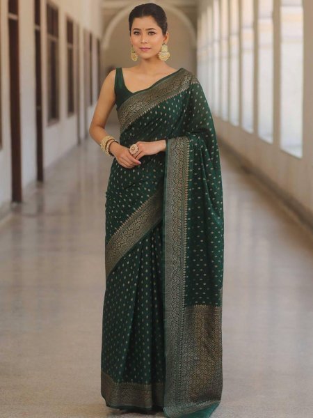 Glamorous Dark Green Soft Lichi Silk Saree with Rich Pallu at Manufacturer Rate 