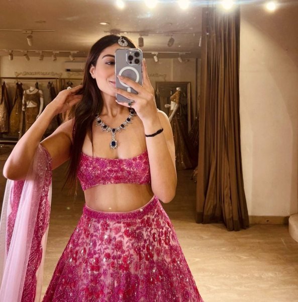 Glamorous Pink Net Lehenga Choli with Sequins Dori Zari Work For Wedding Designer Lehenga Choli