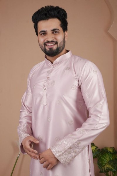 Glamorous Pink Traditional Kurta Set with Designer Embroidery Look Kurta Pajama Wholesale