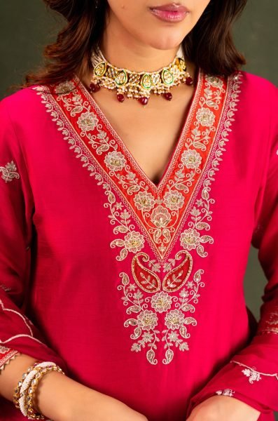 Glamorous Pink Viscose Chanderi Kurti Pant Dupatta Set with Embroidery Work Embroidery Kurtis 