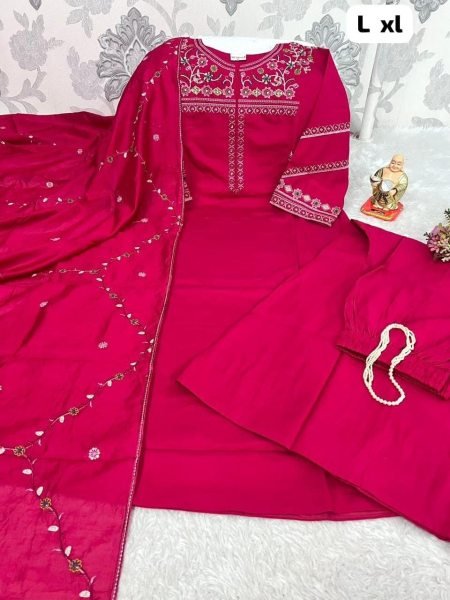 Glamorous Rani Pink Viscose Kurti Set With Dupatta Handcrafted Work For Women Embroidery Kurtis 