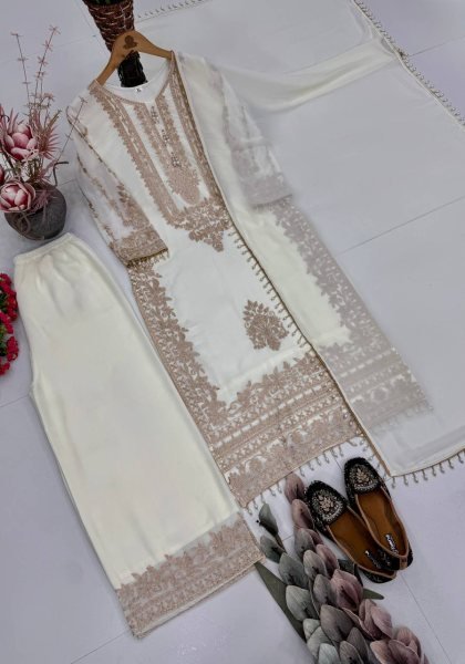 Glamorous White Georgette Long Kurta Set With Embroidery Work At Direct Factory Price Ready To Wear Collection