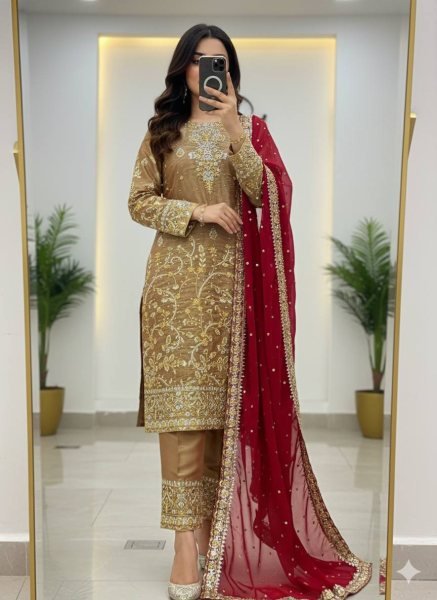 Gold Pakistani Style Straight Cut Suit Set in Silk with Heavy Embroidery For wholesalers Ready To Wear Collection