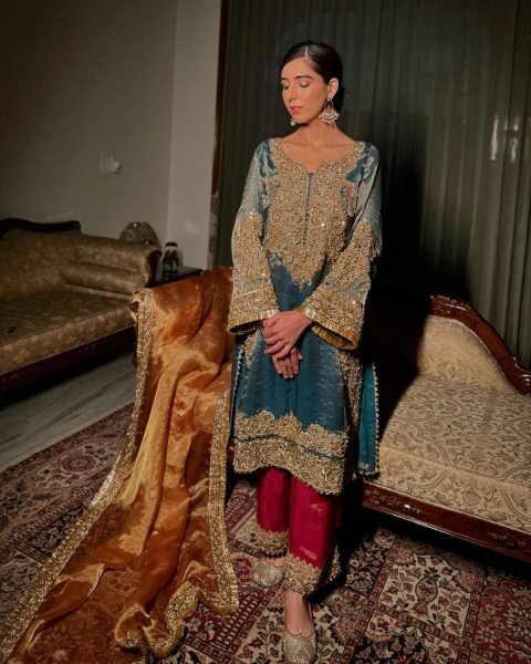 Gorgeous Fendy Silk Embroidered Kurti Pant   Fancy Lace Dupatta at Manufacturer Rate Embroidery Kurtis 