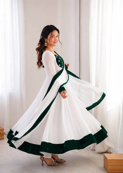Gorgeous Green Heavy Embroidered Anarkali Suit with Umbrella Flair for Wedding Wear Ready To Wear Collection