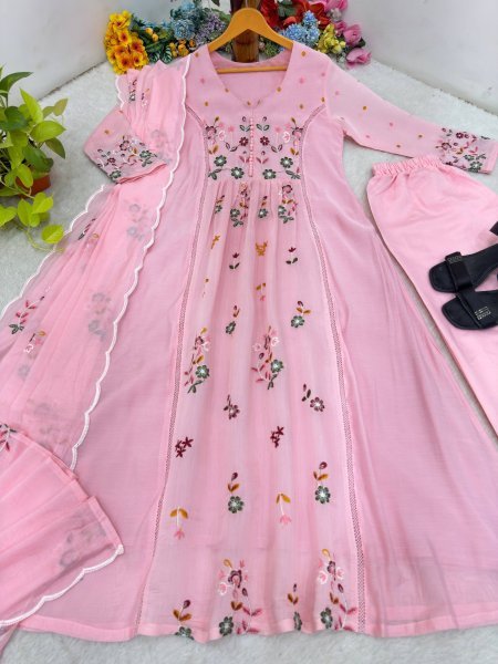 Gorgeous Pink Mul Chanderi Embroidered Top Pant Dupatta Set with Potli for Festival Ready To Wear Collection