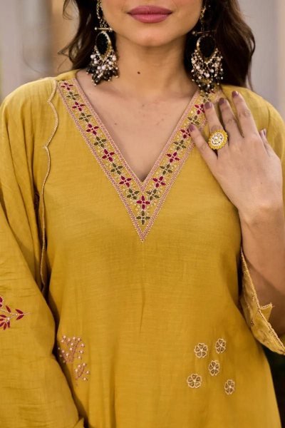 Gorgeous Yellow Elegant Roman Silk Embroidered Kurta with Chanderi Dupatta Embroidery Kurtis 