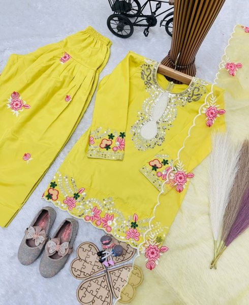 Gorgeous Yellow Kids Crepe Embroidered Salwar Suit Set with Organza Dupatta Girls Wear