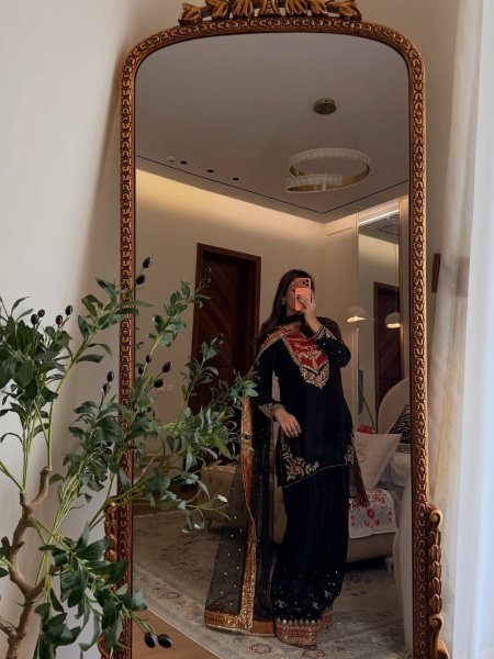Graceful Black Red Maska Cotton Suit Set with Sequins Soft Net Dupatta For Pakistani Festival Ready To Wear Collection