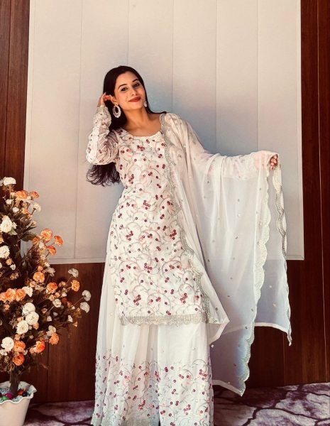 Graceful  Chinnon Silk Embroidered Ready-to-Wear Full Sleeve Kurti, Heavy Work Pant & Dupatta with Lace & Digital Print for Wedding & Festive Wear Ready To Wear Collection