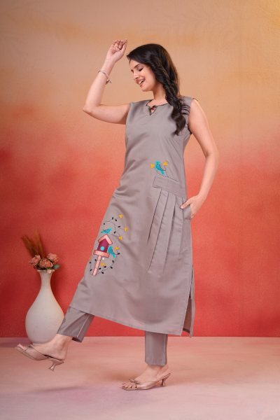 Graceful Designer Grey Roman Kurta Pant Set with Embroidery Work for Office Wear Embroidery Kurtis 