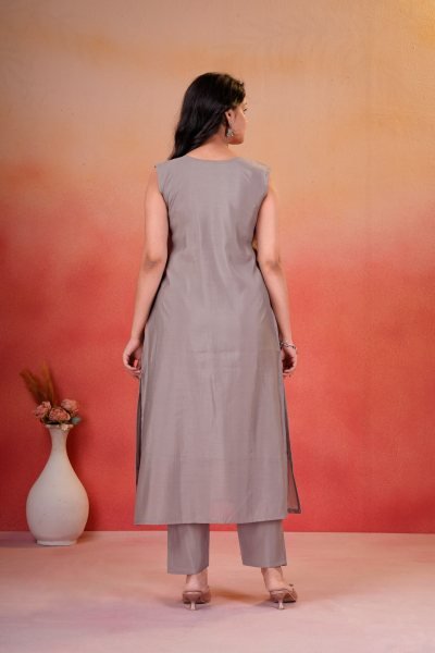 Graceful Designer Grey Roman Kurta Pant Set with Embroidery Work for Office Wear Embroidery Kurtis 