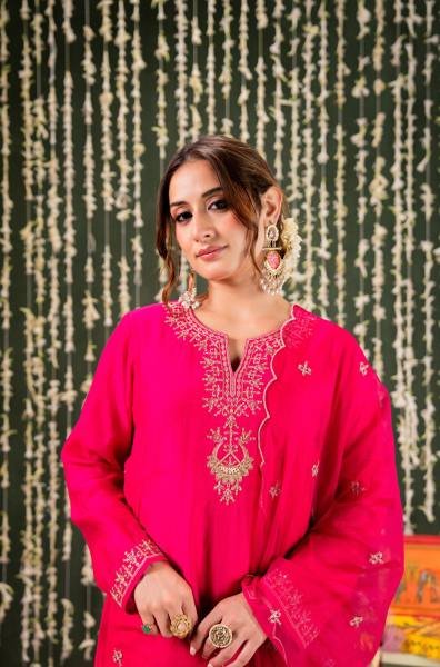Graceful Pink Embroidered Chanderi Salwar Suit With Organza Dupatta Embroidery Kurtis 