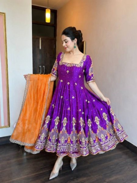 Graceful Purple Heavy Silk Anarkali Suit Set with Zari Embroidery Work for Women 