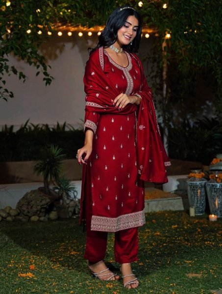 Graceful Red Vichitra Silk Embroidered Kurti Pant Set with Matching Embroidered Dupatta for Women Embroidery Kurtis 