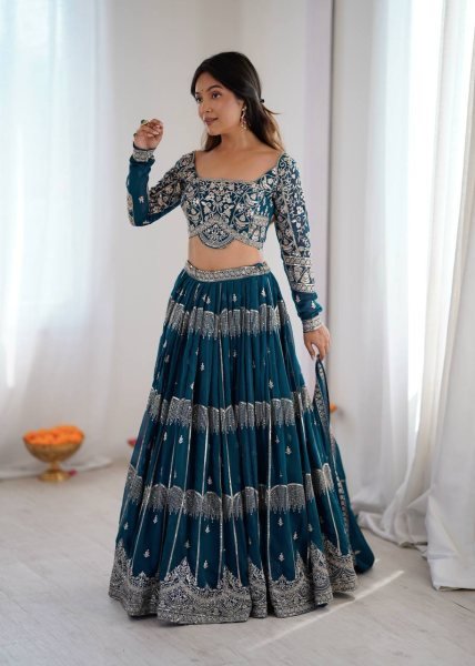 Graceful Teal Blue Heavy Work Lehenga Set for Wedding and Festive Wear Bridal Lehenga Choli