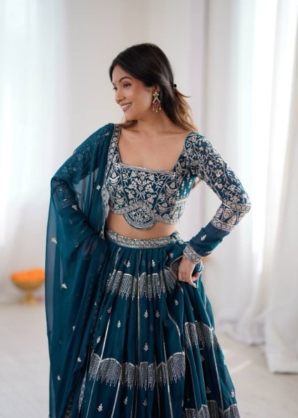 Graceful Teal Blue Heavy Work Lehenga Set for Wedding and Festive Wear Bridal Lehenga Choli