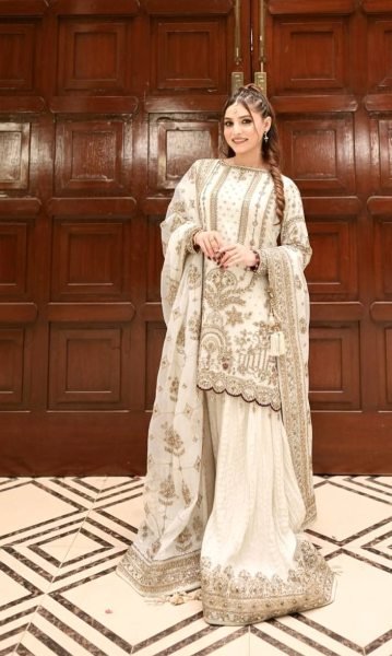 White Plazzo Suit with Sequence Embroidery Work for Exporters and Wholesalers Ready To Wear Collection