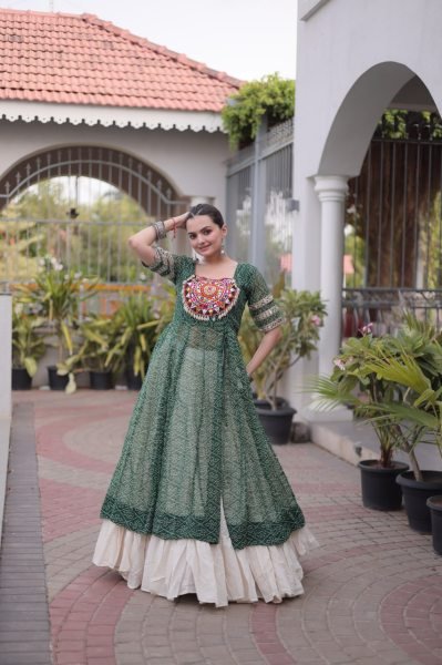 Green Navratri Lehenga Kurti Set with Bandhani Print and Kutchi Work For Garba Night Navratri Lehnega Choli