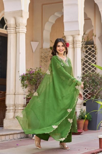  Green Viscose Chanderi Suit Set with Embroidered Kurti and Organza Embroidered Dupatta Embroidery Kurtis 