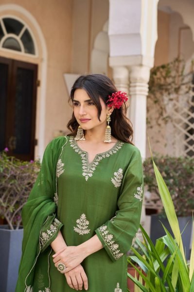  Green Viscose Chanderi Suit Set with Embroidered Kurti and Organza Embroidered Dupatta Embroidery Kurtis 