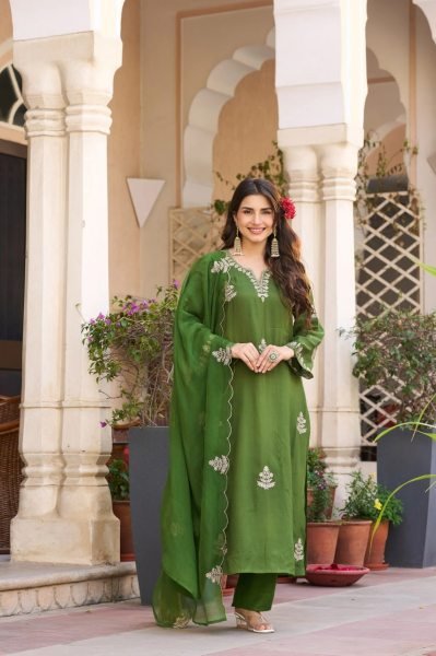  Green Viscose Chanderi Suit Set with Embroidered Kurti and Organza Embroidered Dupatta Embroidery Kurtis 