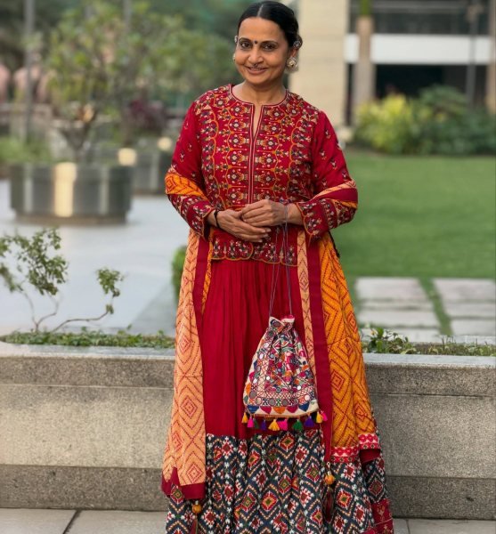 Groundbreaking Multi Muslin Cotton Chaniya Choli with Real Mirror Work and Digital Print Dupatta For Navrati  Navratri Lehnega Choli